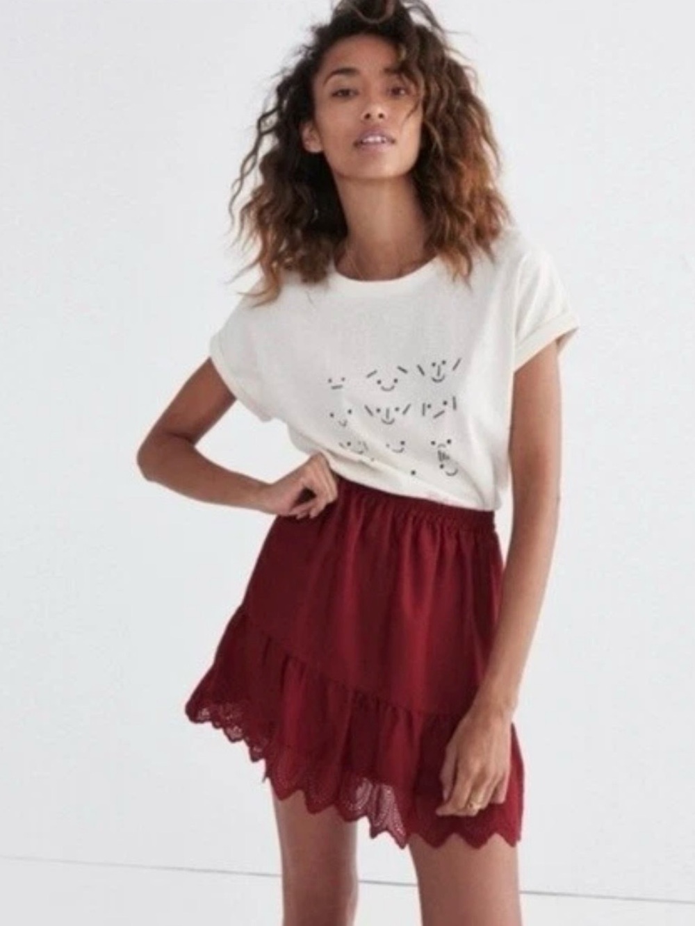 MADEWELL | Red Wine Duskaway Scallop Eyelet Hem Pull-On Tiered Mini Skirt XS